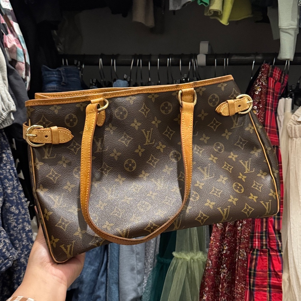 Louis Vuitton Batignolles